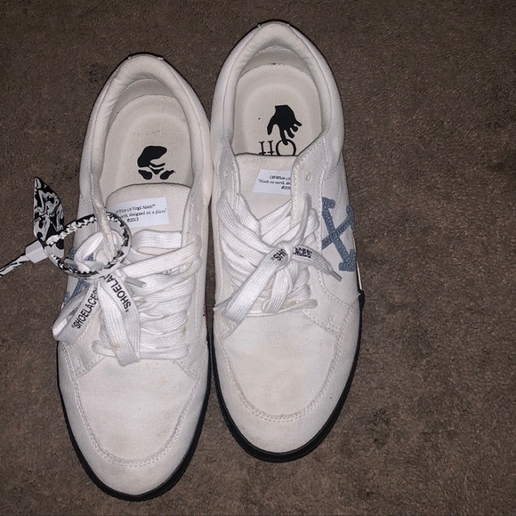 Off-White Other - Neatly used off white sneakers(Authentic)